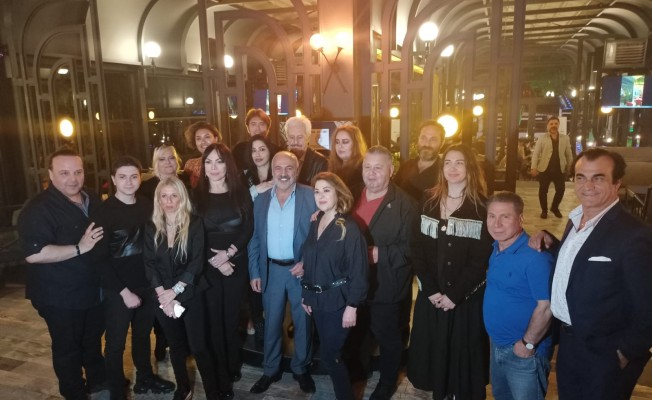Film-San Vakfı, yeni yönetiminin Ataköy Garden'daki iftar yemeğinde izdiham