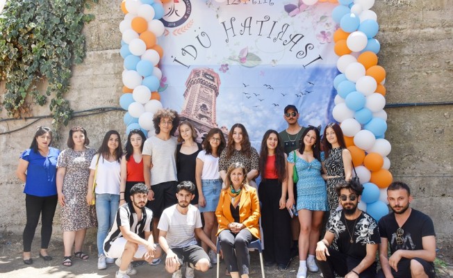 İzmir Demokrasi Üniversitesi’nde Bahar Şenlikleri Coşkuyla Kutlandı