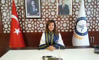 İzmir Demokrasi Üniversitesi'nden büyük başarı