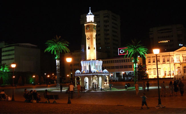 İzmir'in Simgesi Saat Kulesi 116 Yaşında