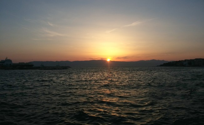 Kordon'da Günbatımı Bir Başka Güzel