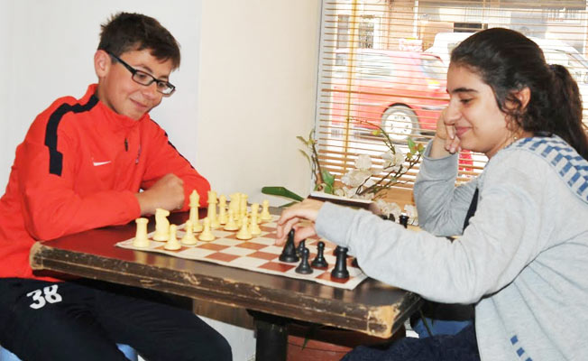 Önce Maç Sonra Satranç