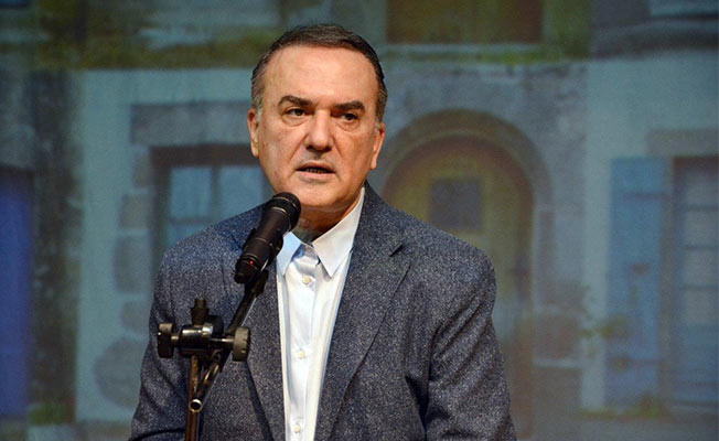 Yazar Murathan Mungan: Yazarlık Mimarlıktır