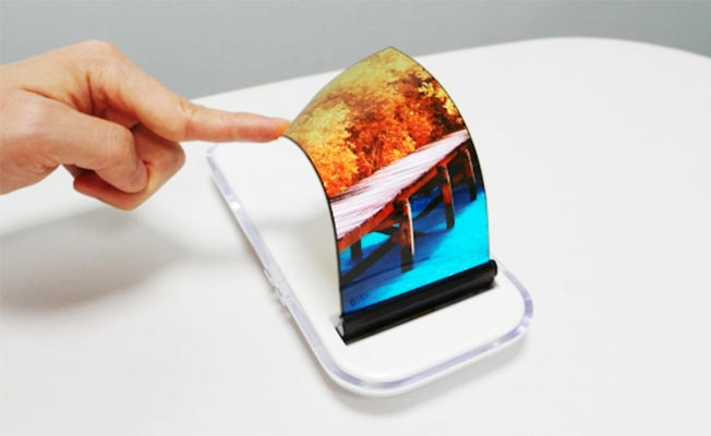 Akıllı Telefonlar Katlanabilir, Bükülebilir Hale Gelecek