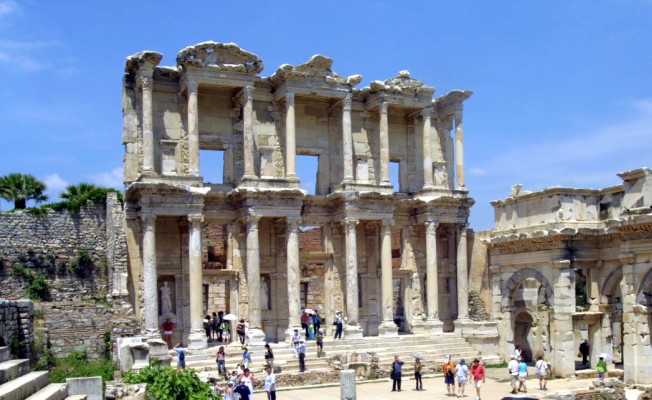 Antik Dünyanın Tek Mega Kenti: Efes