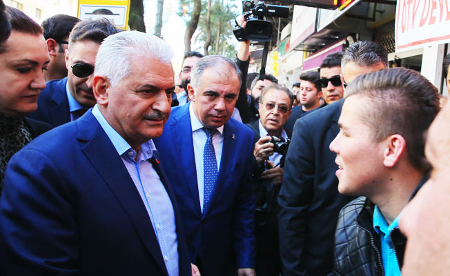 Başbakan Yıldırım, vatandaşlarla biraraya geldi