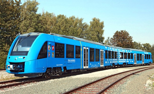 Dünyanın Hidrojen Yakıtlı İlk Treni Sınavı Başarıyla Geçti