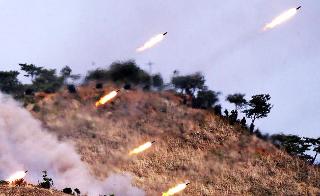 Kuzey Kore'den Gerçek Mermilerle Tatbikat