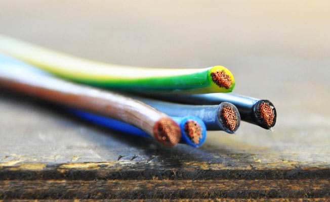 Manchester United Maçı İzleyen 7 Kişi Elektrik Çarpmasıyla Öldü