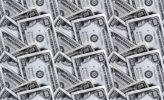 Piyasalardaki olumlu hava dolara değer kaybettirdi