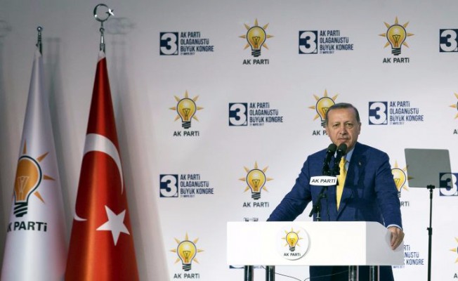 Cumhurbaşkanı Erdoğan 998 Gün Sonra Yeniden AK Parti Genel Başkanı