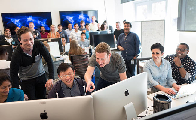 Facebook Uygunsuz İçeriklere Karşı 3 Bin Kişiyi İşe Alıyor