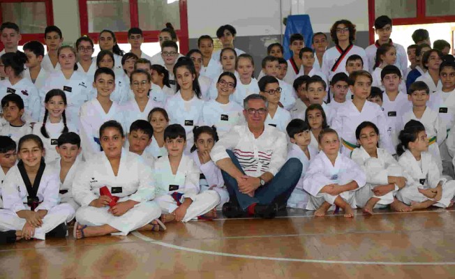 Gaziemirliler Kışında Spor Yapıyor