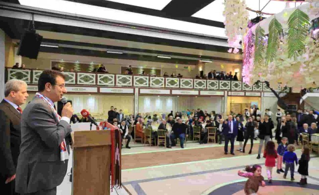 “Siyaseti Hayatında Kutsallaştıran Hata Yapar”