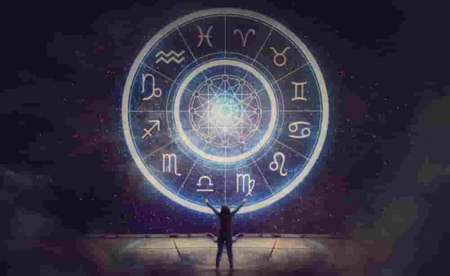 Aslan Burcu'ndaki Yeni Ay'la Hayatınız Şekillenebilir