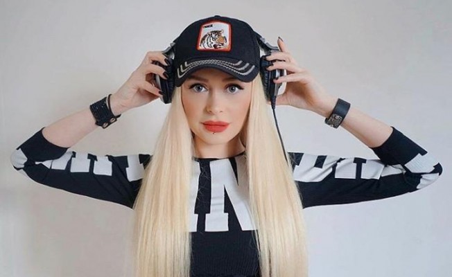 DJ Betül'den 'Tatlı Kaçık' Romanı