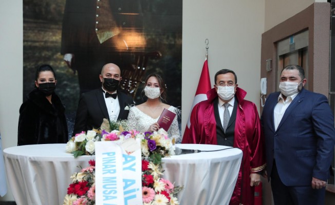 Batur’un Kıydığı Nikahla Evlendiler