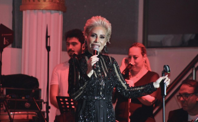 Ada Maksim'de Linet Rüzgarı