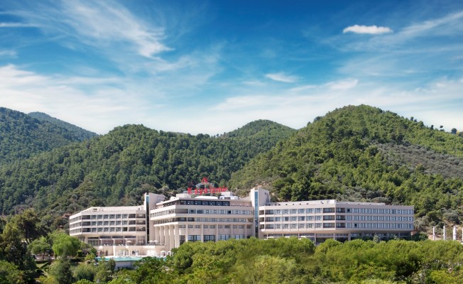 Kaya İzmir Thermal'e yıldız yağmuru