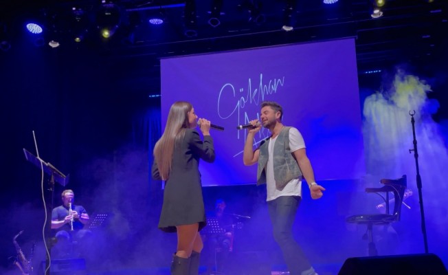 Gökhan Akar ve Masterchef Pelin'den konser düeti