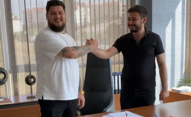 Sandaviç Kralı, krallığını genişletiyor