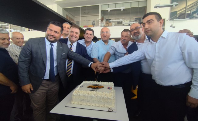 İzmir’de Taksicilere Özel Renault Megane Dönemi Başladı