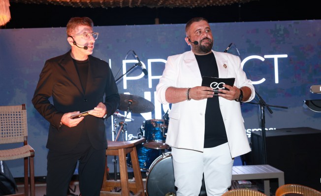 İş, Sanat ve Vizyon Buluşması Kuşadası’nda Gerçekleşti!