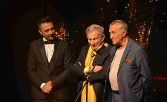 11. Bedia Muvahhit Tiyatro Ödülleri Sahiplerini Buldu