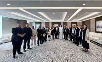 Türk Heyeti Katar'da