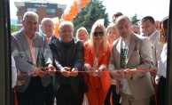 Binax Güzelbahçe görkemli bir törenle açıldı