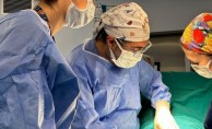 Doç. Dr. Akpak "Acısız, izsiz ve kesisiz ameliyat mümkün"!